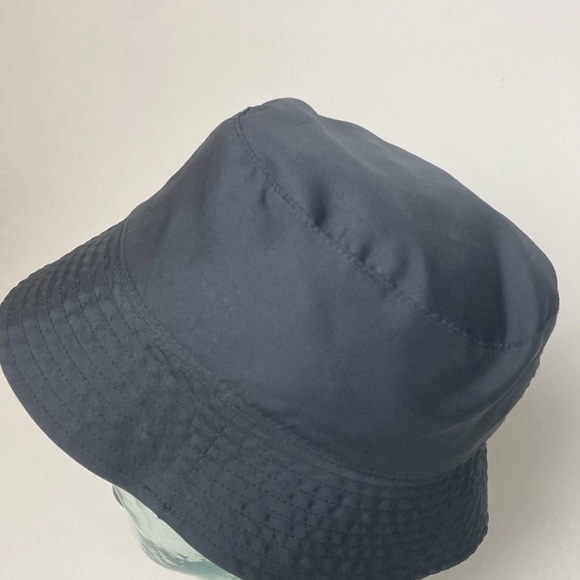 Nike Multicolor Reversible Bucket Hat - Picture 2 of 4